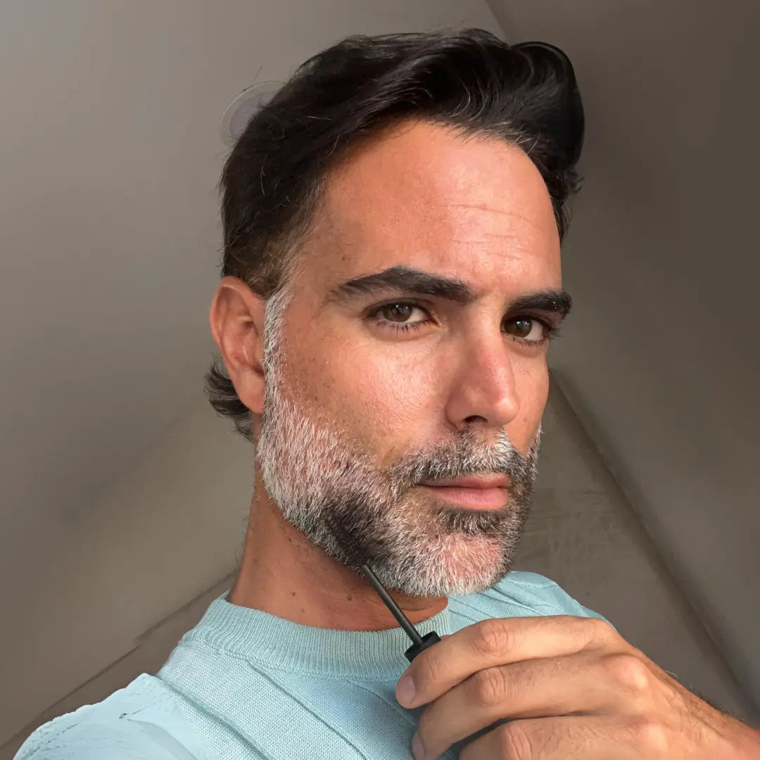 Simpler Touch - Instant Hair, Beard & Brow Color